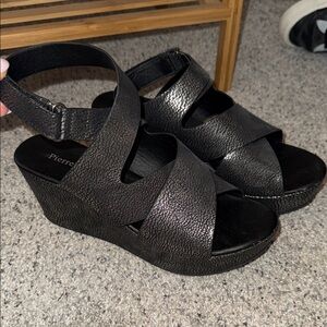 Pierre Dumas Textured Black Wedge Sandals